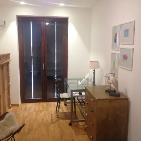 Ferienwohnung am Zwinger Dresden Exterior foto