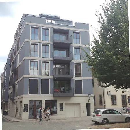 Ferienwohnung am Zwinger Dresden Exterior foto