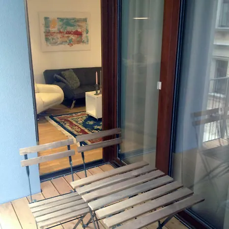 Ferienwohnung am Zwinger Dresden Exterior foto